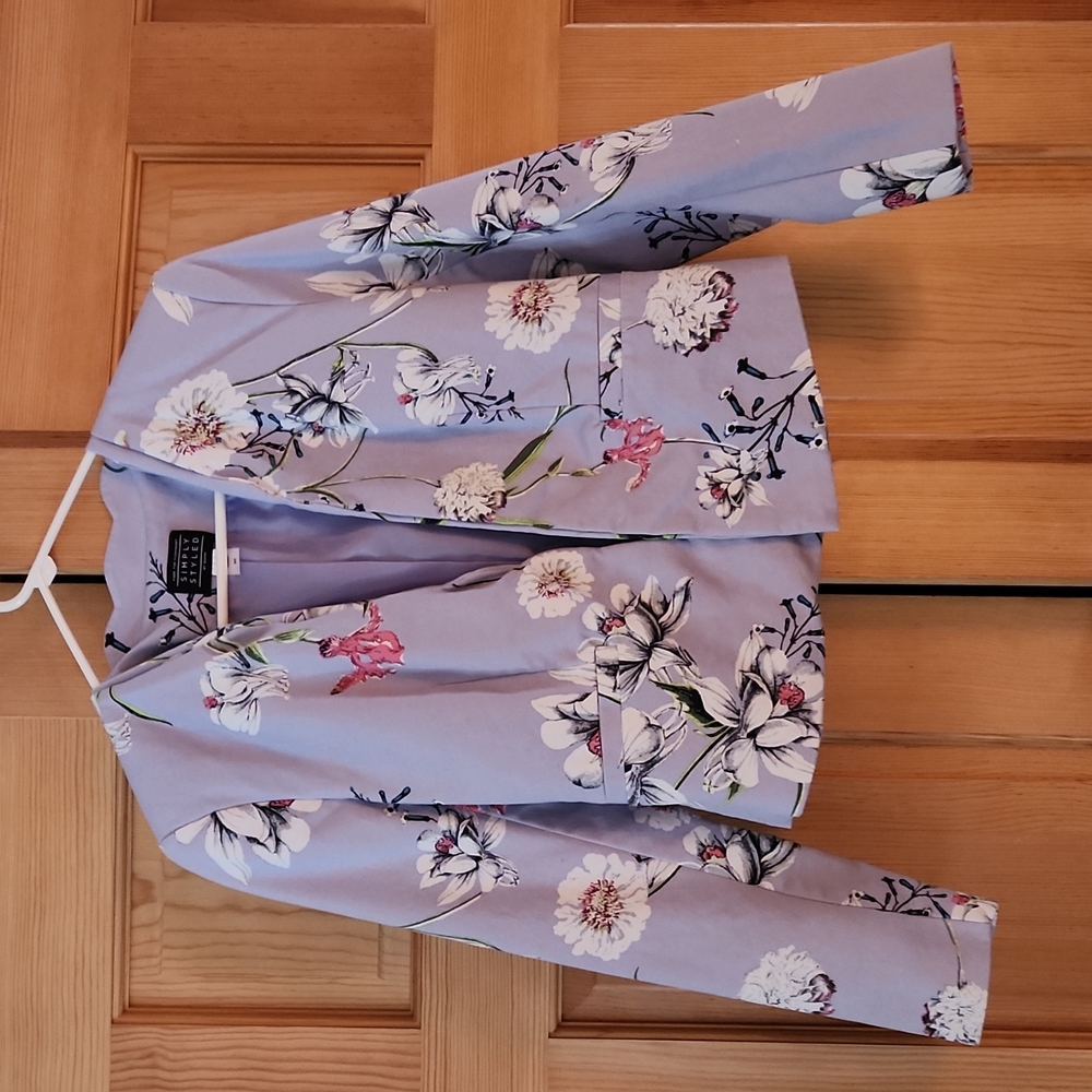 Simply Styled Lilac Purple Floral Blazer Size Small